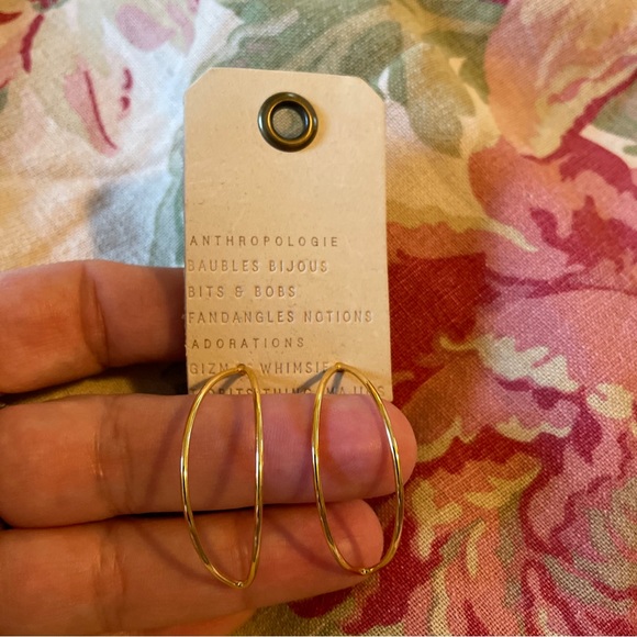 ANTHROPOLOGIE Gold  Earrings  Delicate 1” HalfRound Timeless Lightweight $59 NWT - Picture 2 of 11